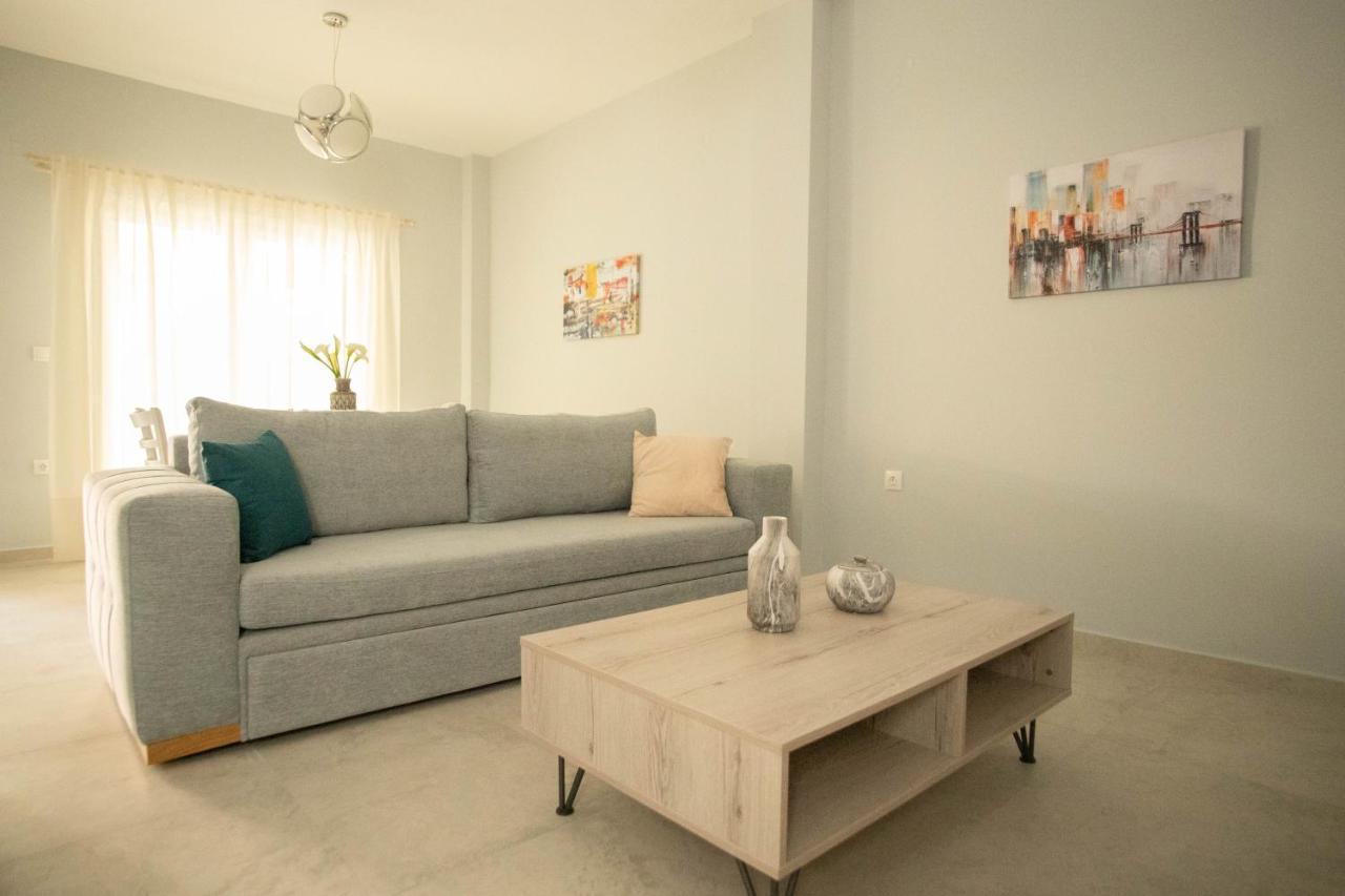 Santacara City Apartment Lefkáda エクステリア 写真