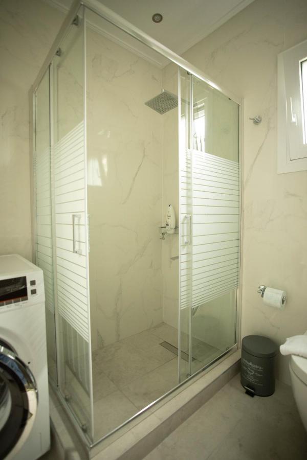 Santacara City Apartment Lefkáda エクステリア 写真