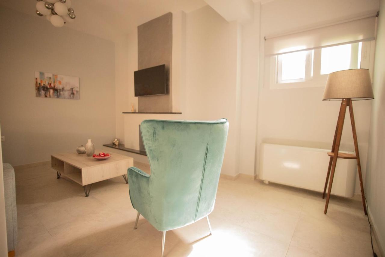 Santacara City Apartment Lefkáda エクステリア 写真
